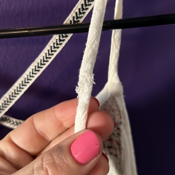 3 dressy casual women’s tank tops - Picture 13 of 15